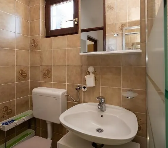 Nik Апартаменты *