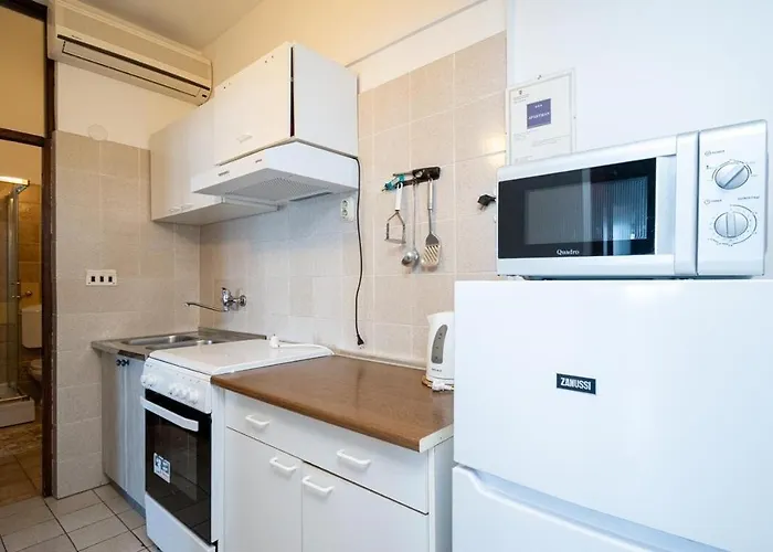 Nik Апартаменты *